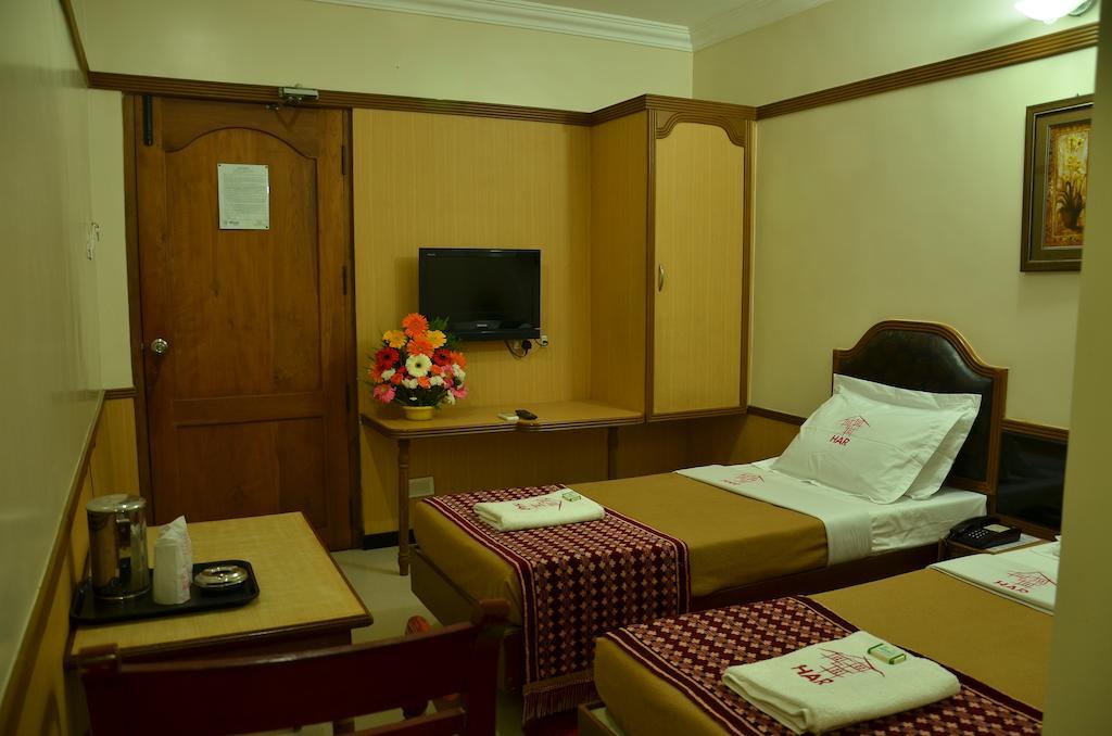 Hotel Aryaas Ressidence Тирунелвели Экстерьер фото